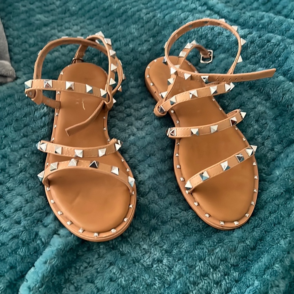 Wrap around stud sandals